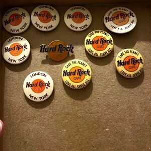 Hard Rock Cafe buttons